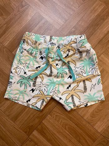 Short avec motifs en palmiers taille 18 mois Gémo