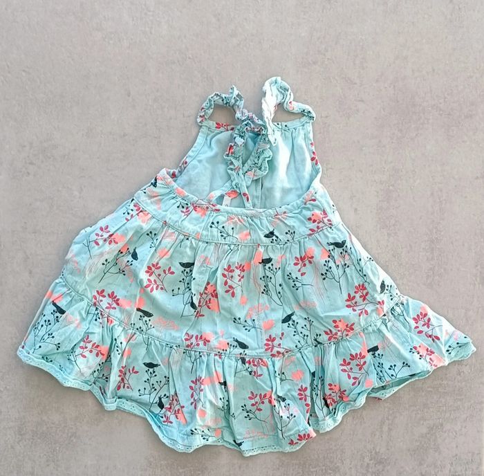 Robe - 9 mois - photo numéro 2