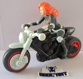 Figurine Marvel Black Widow et moto