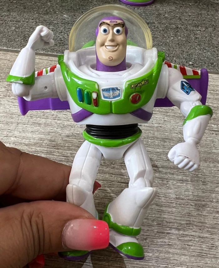 Lot e 3 buzz l’éclair dont le gros qui fait du son et lumières en bon état - photo numéro 5