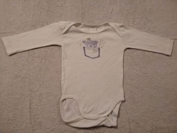 Body Absorba 12-18 mois (réf perso R9)(familleac72)