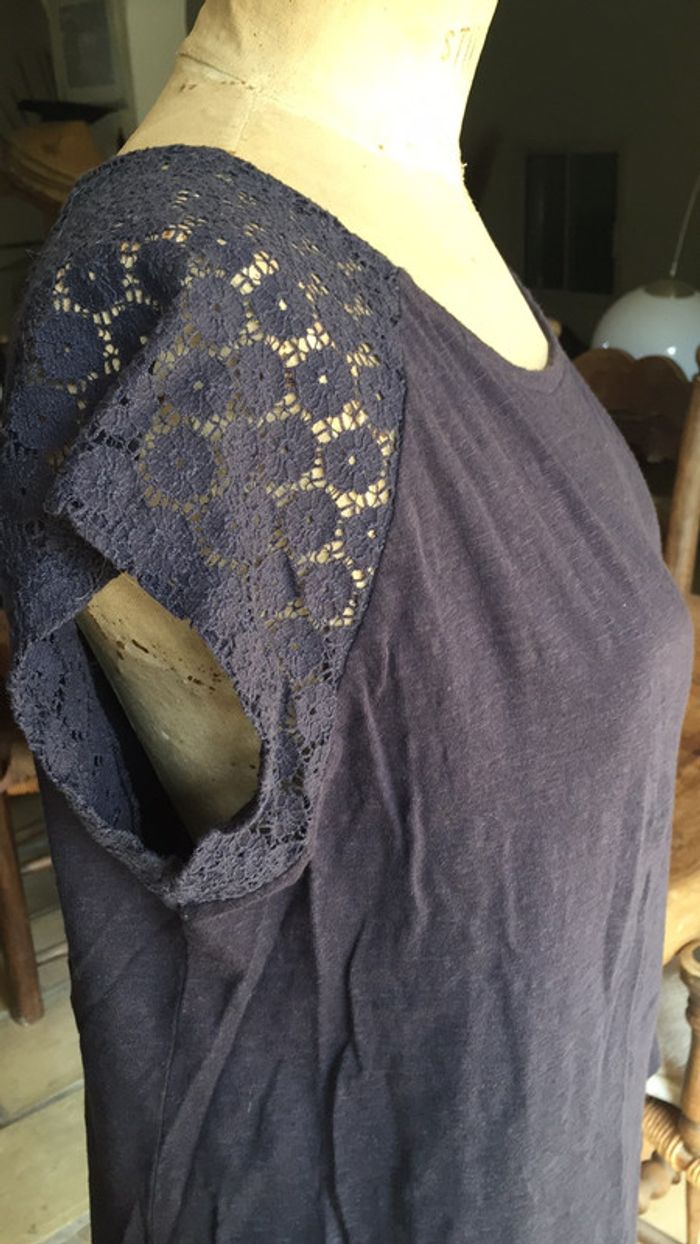 T-shirt bleu marine dentelle 42 - photo numéro 4