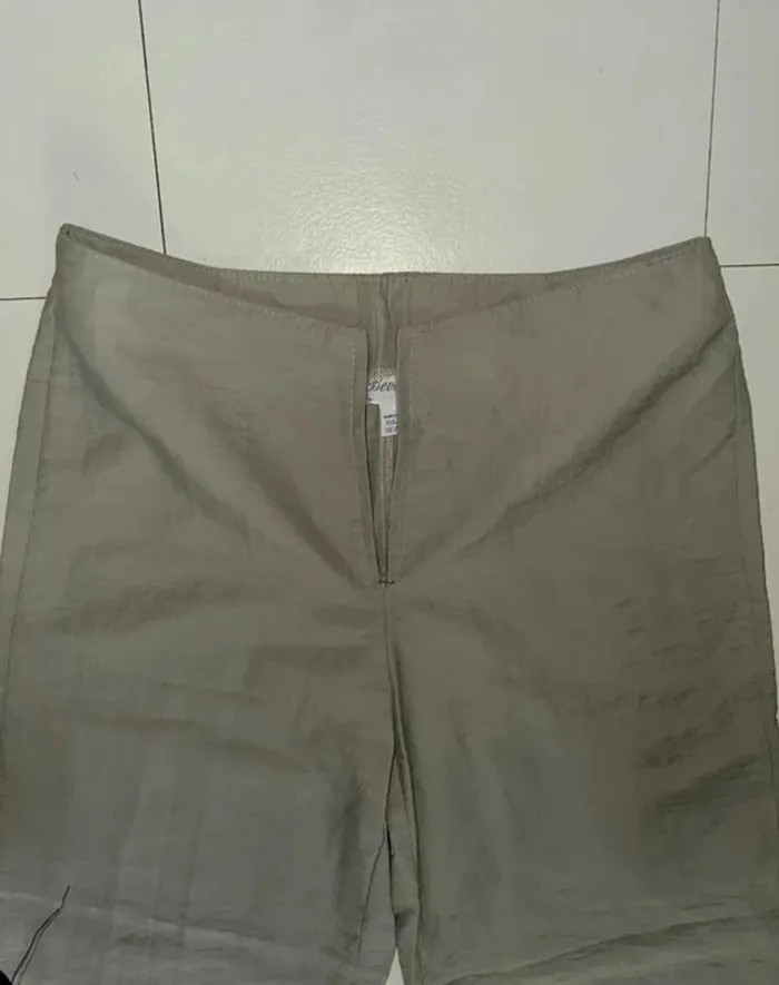 Magnifique pantalon kaki neuf Taille38 Berverly - photo numéro 5