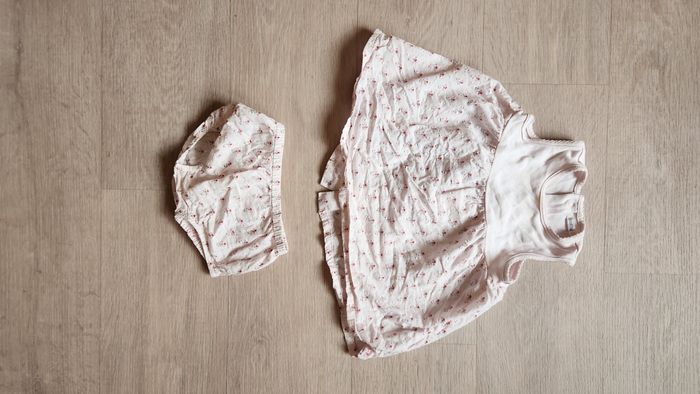 Grand lot de vêtements fille – Taille 3 mois (28 pieces) - photo numéro 6