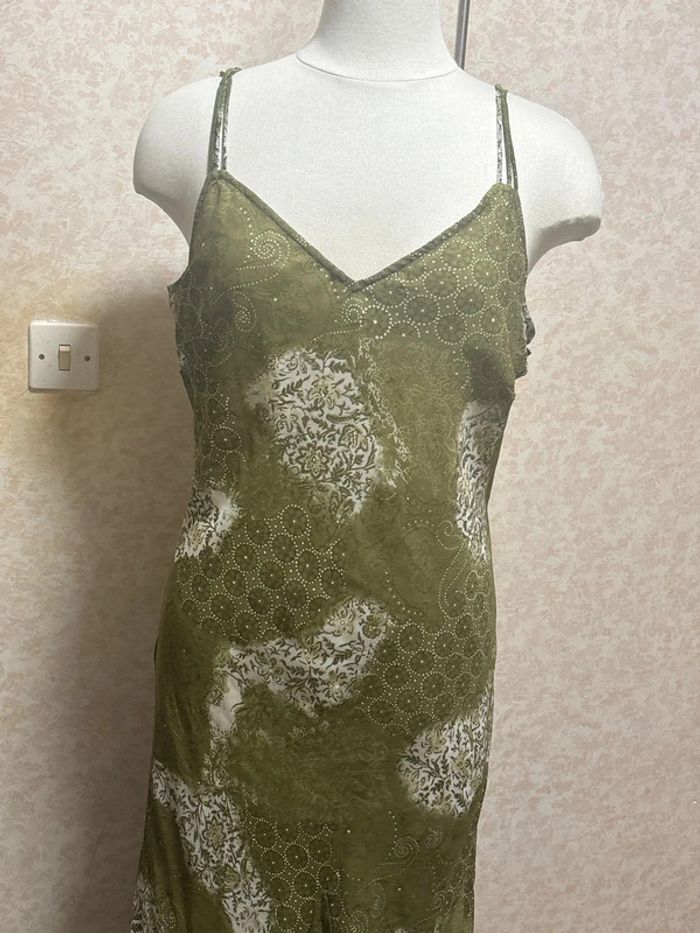 Robe longue taille 48 neuve - photo numéro 2