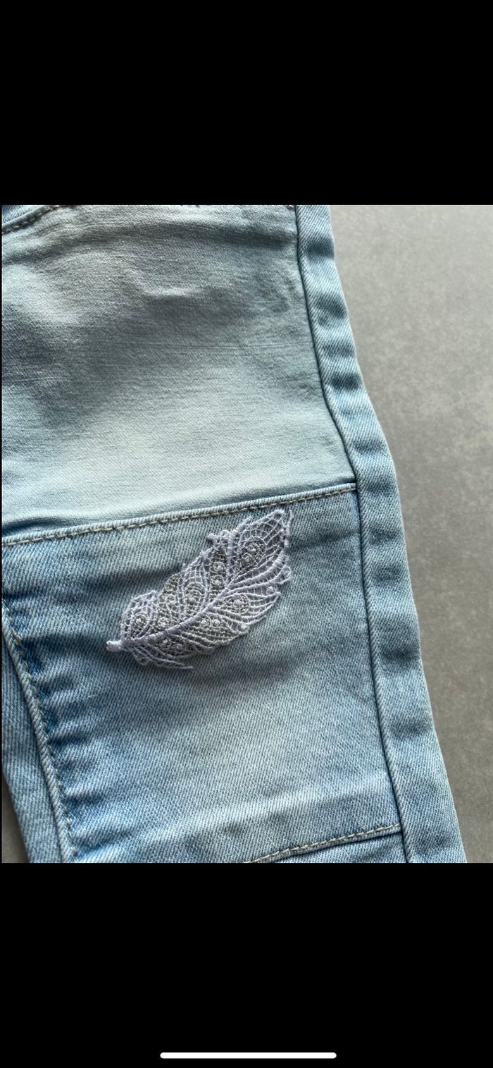 Jean avec broderie 4 ans - photo numéro 7