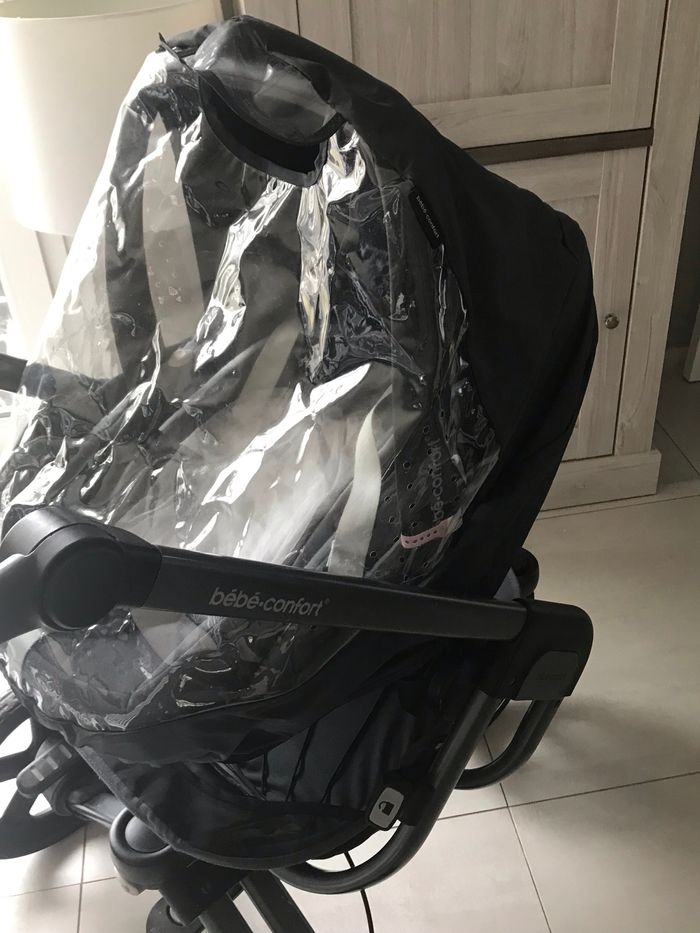 Ensemble poussette 3 roues - photo numéro 7