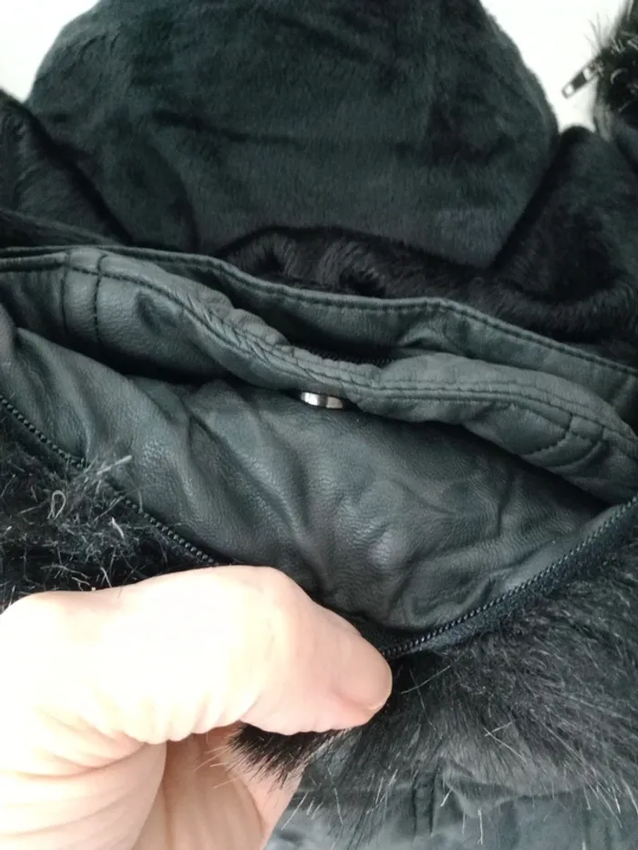 Blouson matelassé fourré avec capuche fausse fourrure , - photo numéro 9