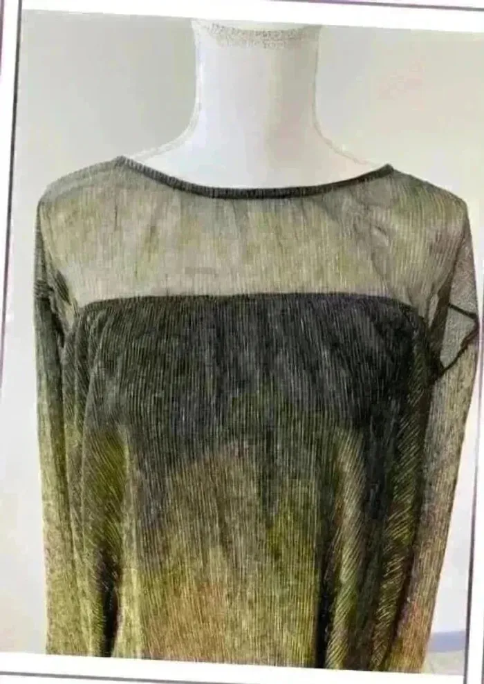Blouse à paillettes taille 54/56 - photo numéro 2
