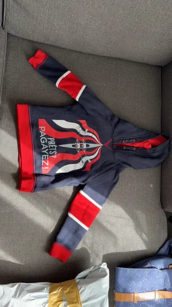 Pull capuche