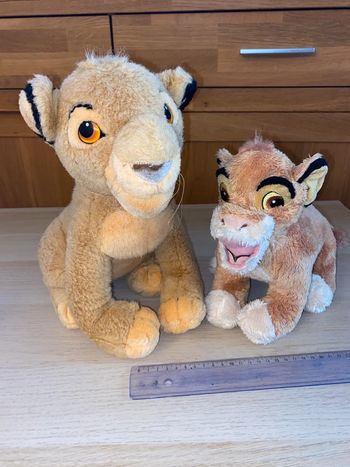 Peluche Disney roi lion lionceau simba 1994 King