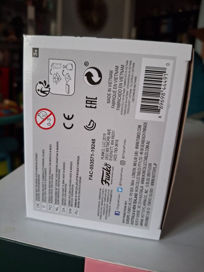 Funko pop Vampire Jack metallic special edition - photo numéro 5