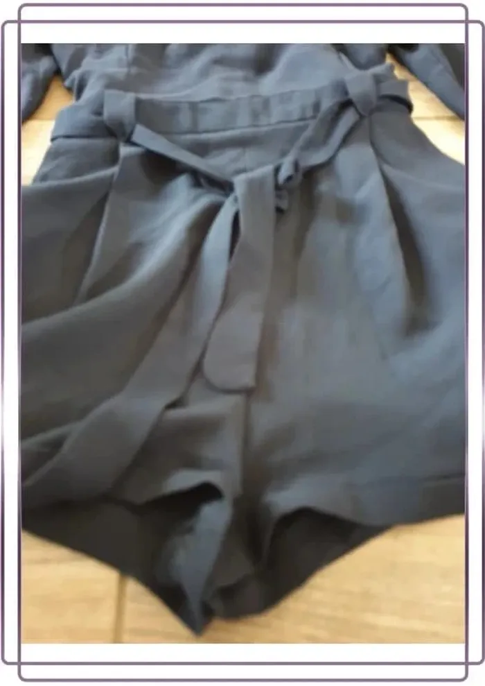 combi short bleu marine Pimkie, très bon état, taille 36 - photo numéro 2