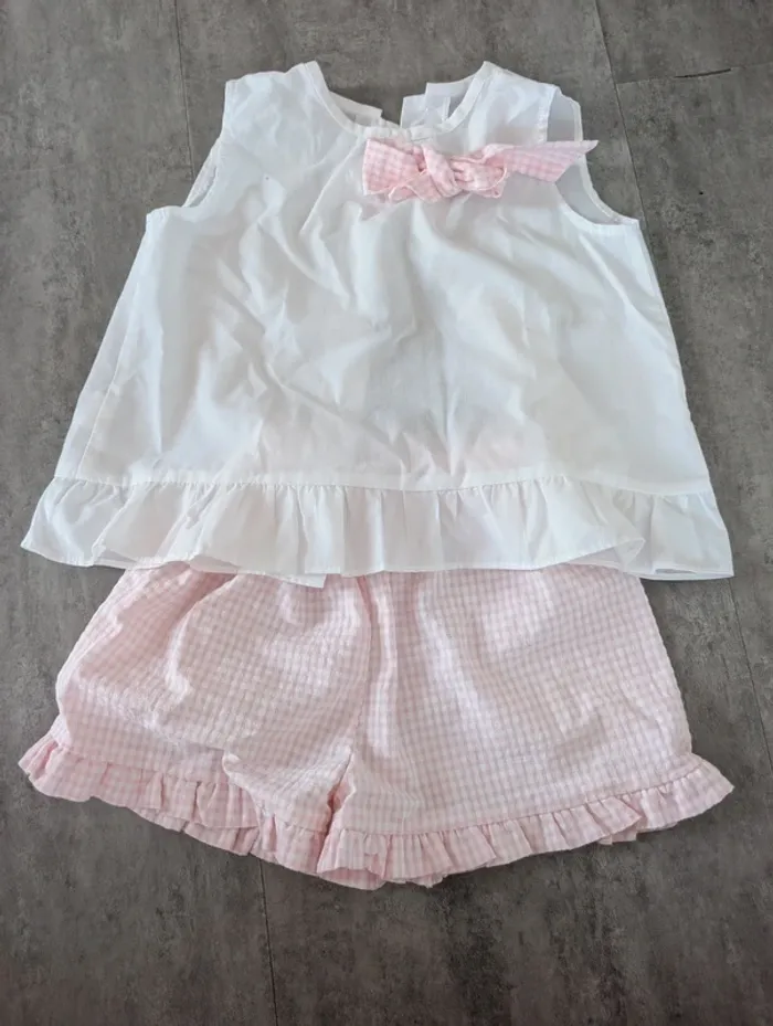 Ensemble chic fille 4 ans comme NEUF Lola Palacios - photo numéro 2