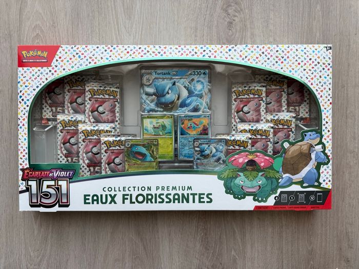 Coffret Pokémon collection premium eaux florissantes 151 EV3.5