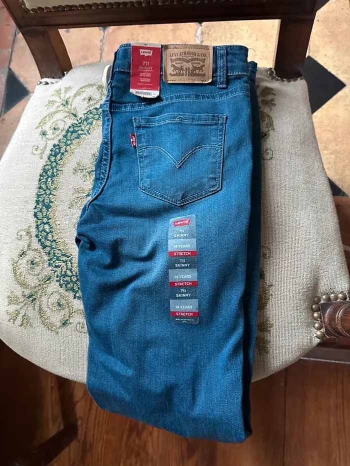 Pantalon Jean Lévis Levi Strauss Levi’s fille 14 ans 158cm Skinny Blue Winds ajustable - photo numéro 2