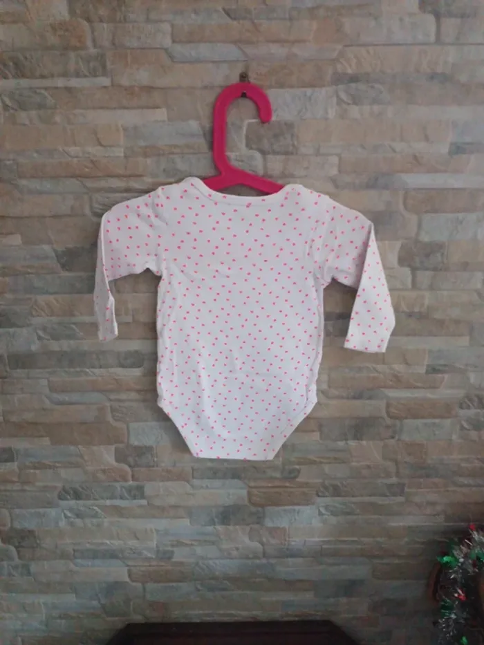 Body blanc cœurs fuchsia Kiabi 18M - photo numéro 2