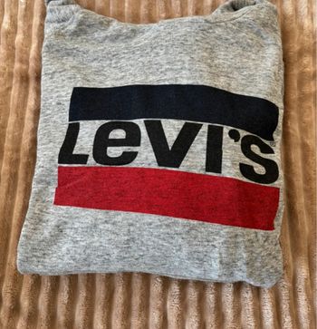 Sweat Lévis
