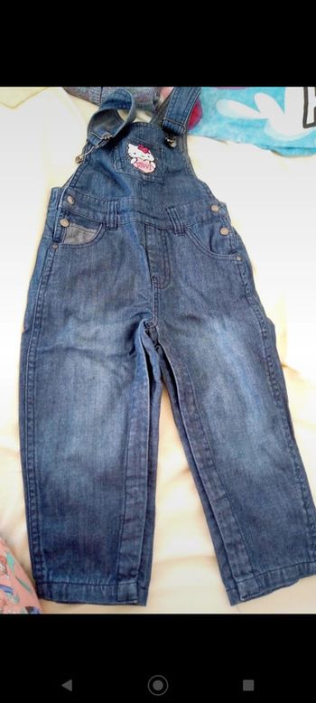 Salopette  en jean écusson hello Kitty Cadet Rousselle