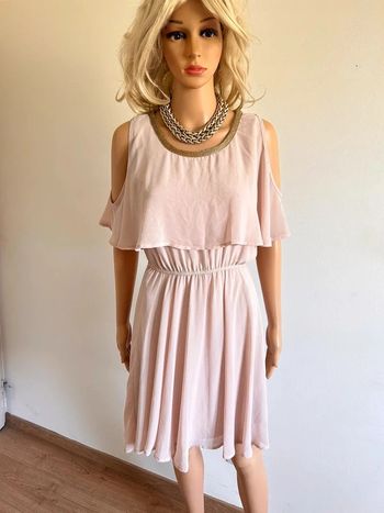 Robe rose claire neuve avec épaules dénudées Morgan taille 36 (valeur 65€)