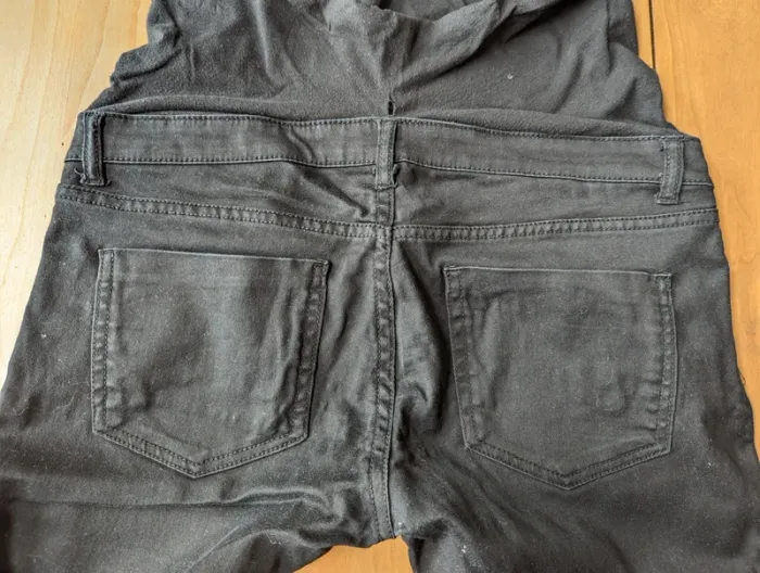 Pantalon noir grossesse - photo numéro 3