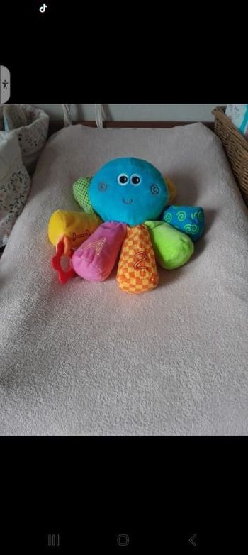 Peluche d'éveil