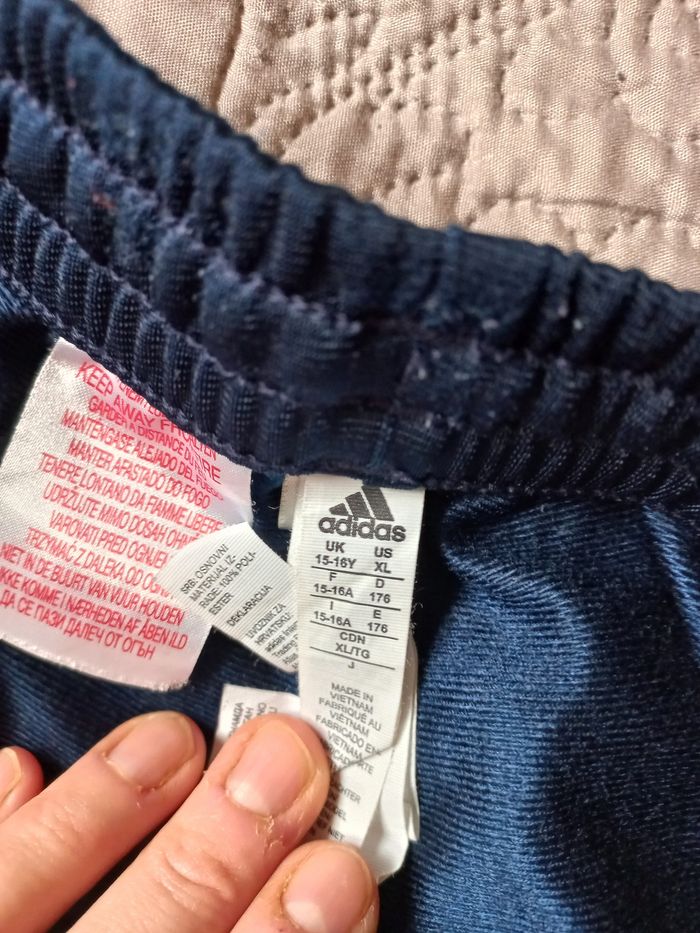 Jogging  Adidas  15 -16 ans - photo numéro 5