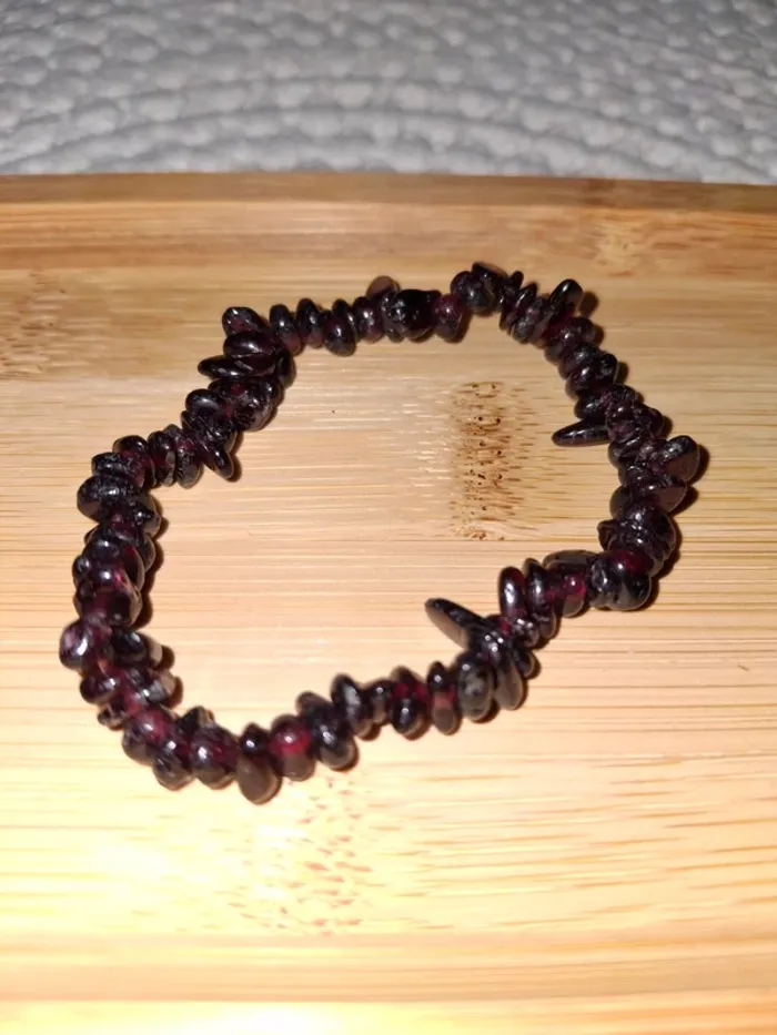 Bracelet baroque en Grenat Rouge – Passion & Vitalité - photo numéro 2