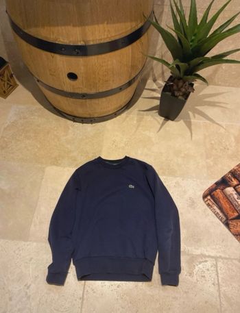 Pull Lacoste bleu marine