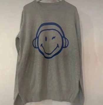 Pull Smiley taille L état neuf  Jamais porté