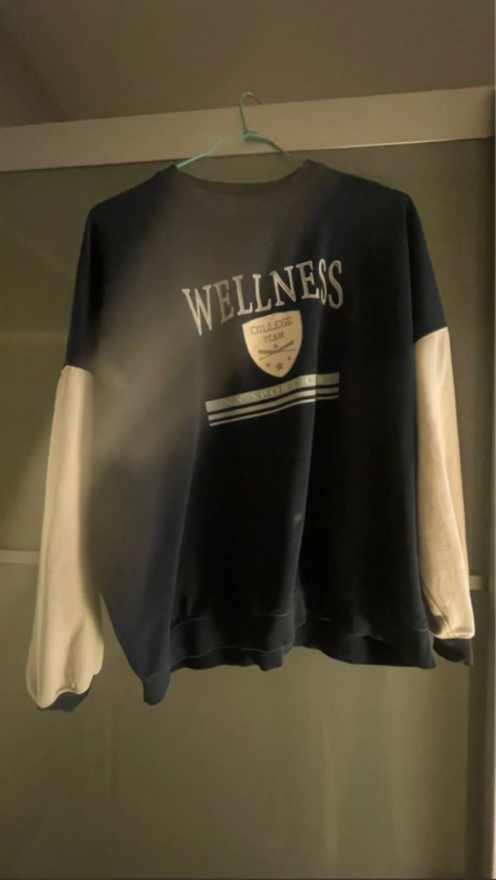 Pull bleu marine - photo numéro 3