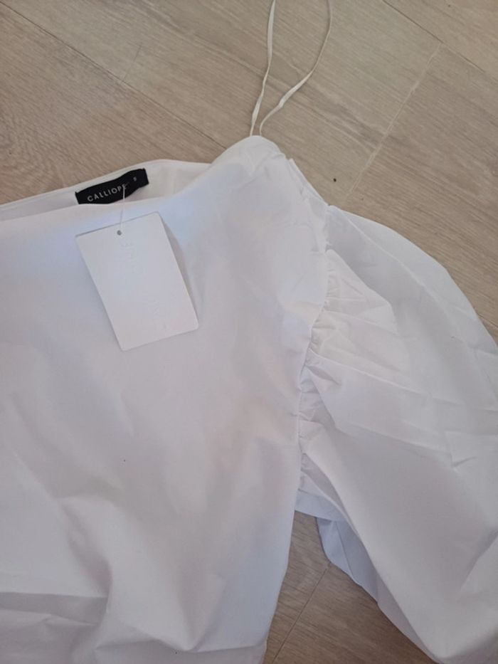 Blouse blanche - photo numéro 2