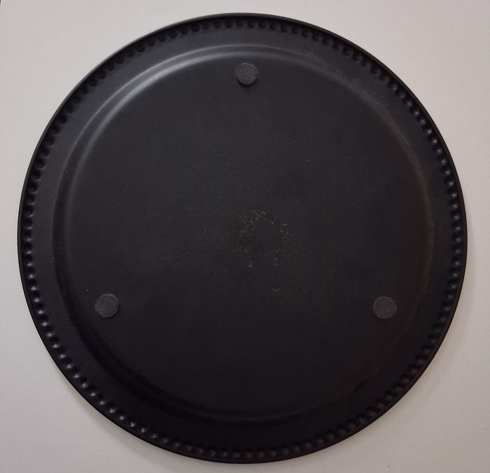 Grand plat noir en métal - photo numéro 3