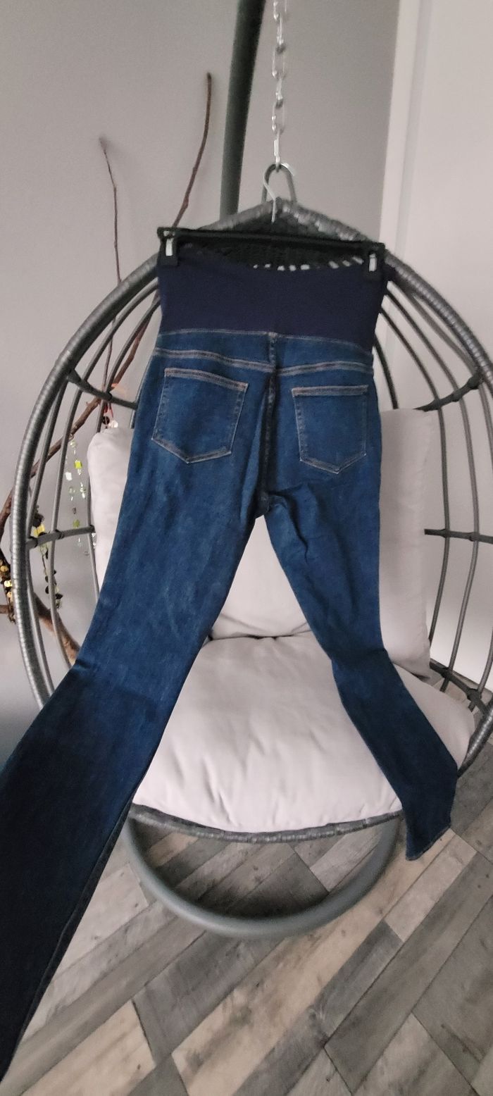 Pantalon de grossesse