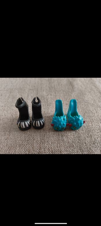 Chaussures poupée monster high frankie