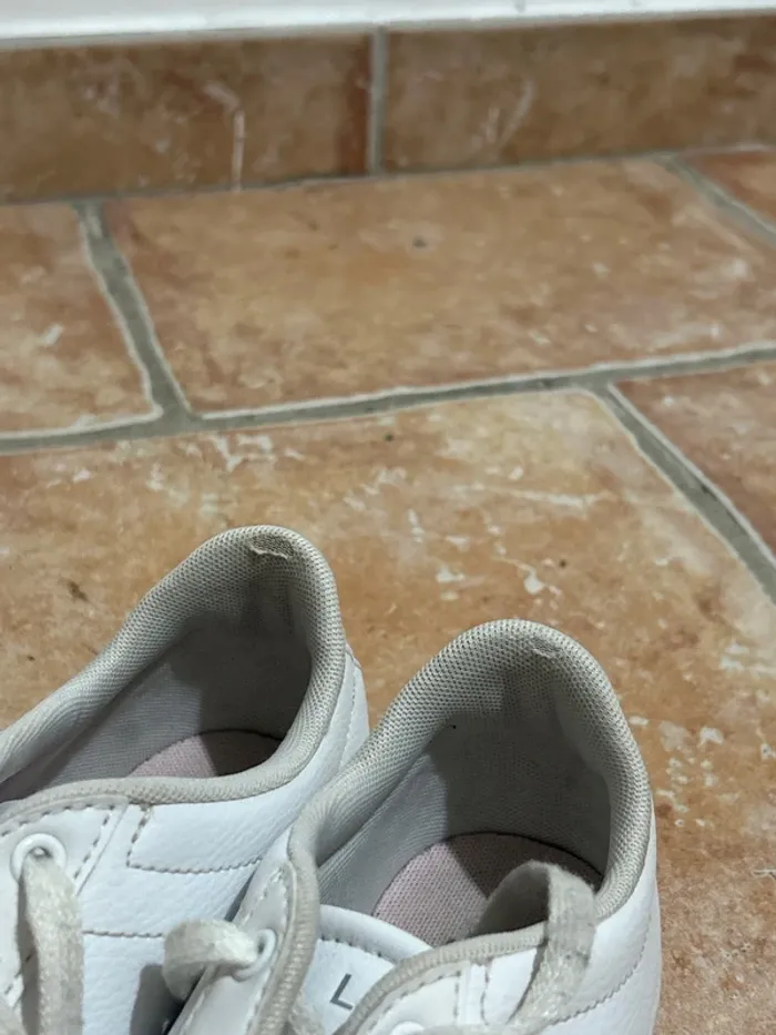 Baskets Lacoste - photo numéro 3