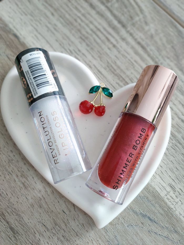 Lot deux gloss et - photo numéro 2