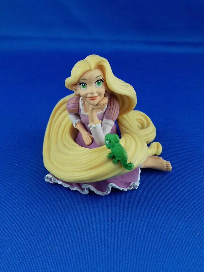 bullyland raiponce figurine