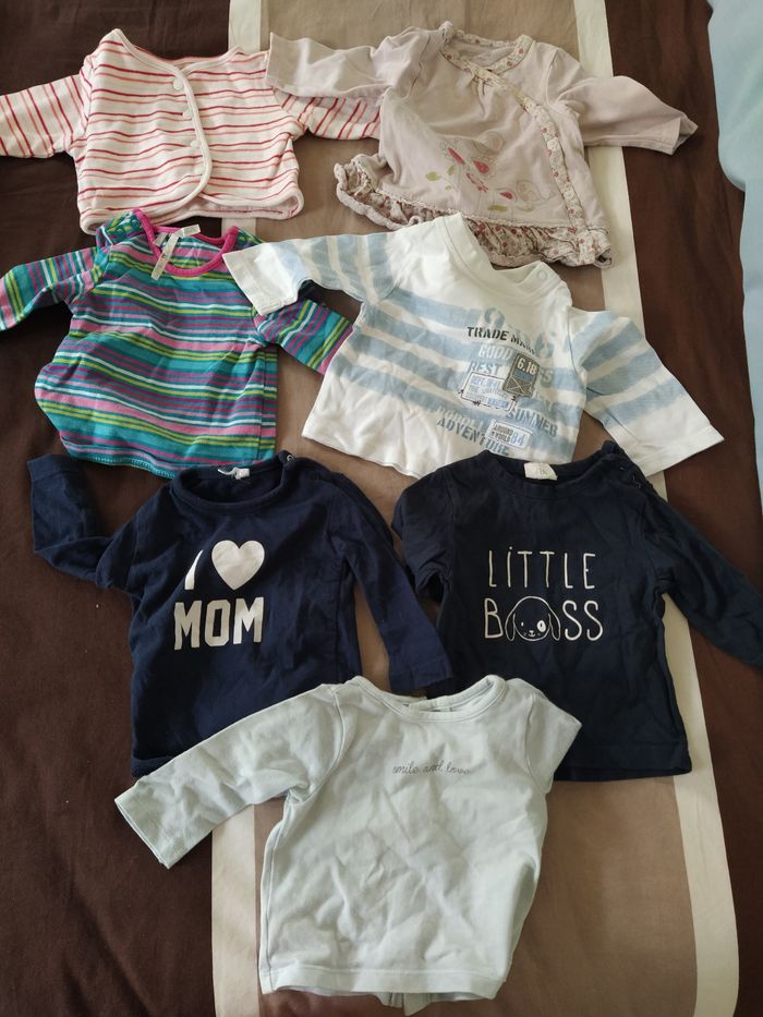 Lot vêtements 1 mois - photo numéro 2