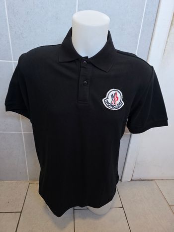 Polo noir Moncler 