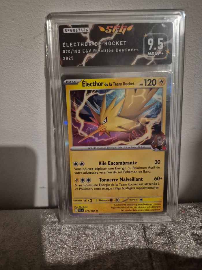 Pokemon Electhor de rocket