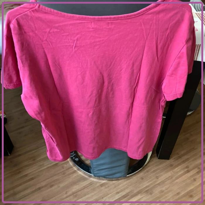 Beau tshirt taille 42/44 - photo numéro 3