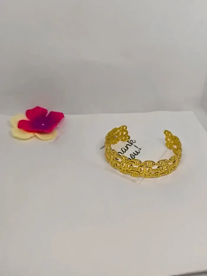 Bracelet manchette dorée maille marine triple rang - photo numéro 5