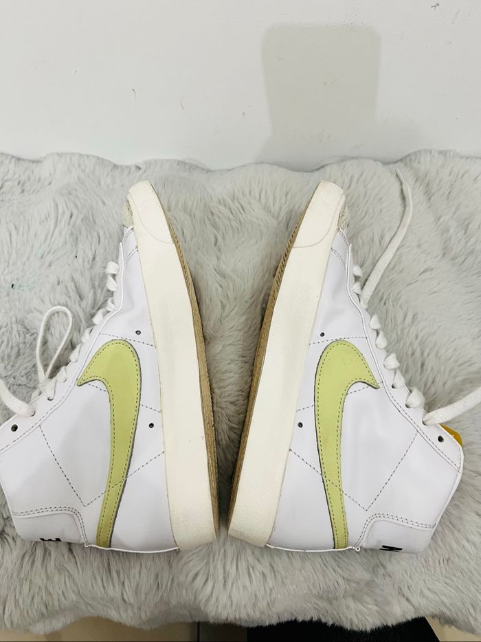 Nike blazer femme taille 37,5 - photo numéro 4