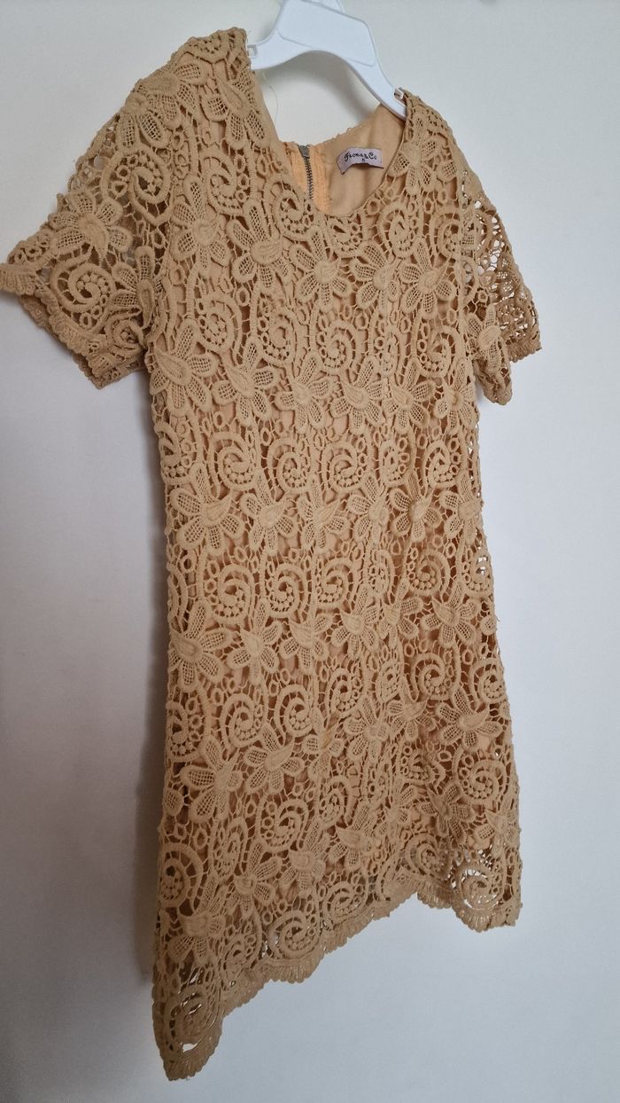 Robe en guipure taille 8 ans - photo numéro 2