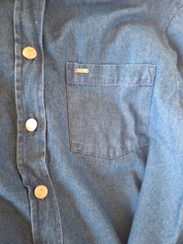 Chemise femme en jean taille S - photo numéro 4