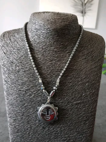 Collier soleil