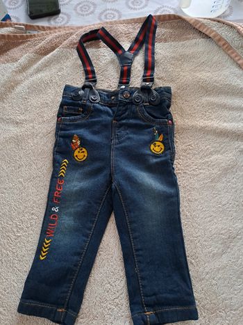 Pantalon smiley avec bretelle 6 mois