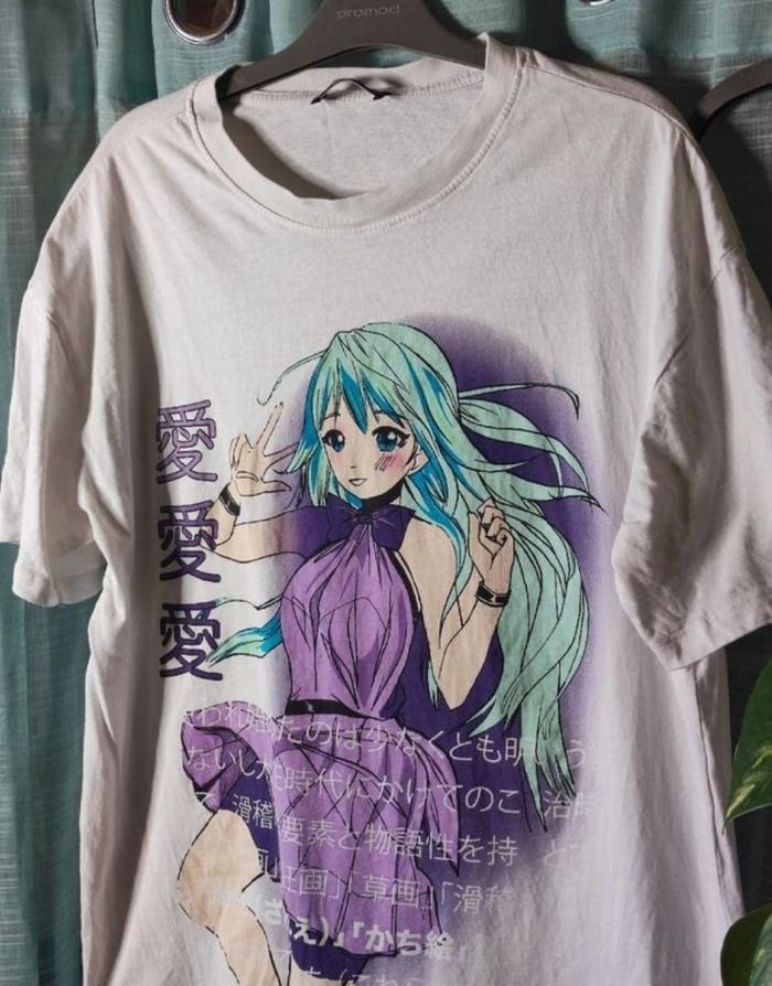 Tee shirt manga taille XS