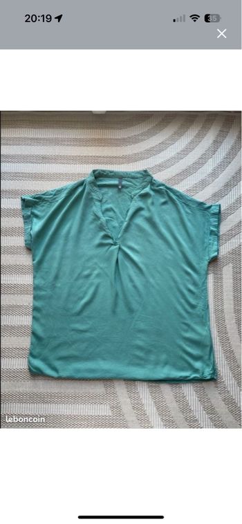 Blouse manche courte – Chicorée – Taille L – Vert d’eau – Très bon état
